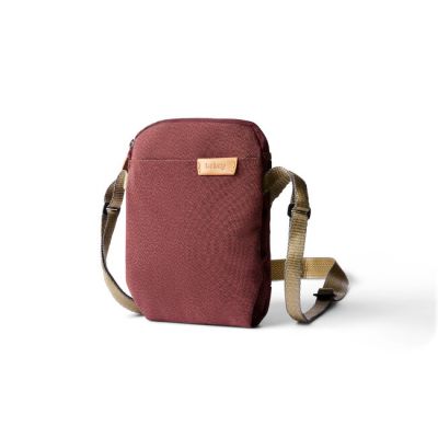 Спортивная сумка Bellroy City Pouch - Red Earth - купить по специальной цене в интернет-магазине "Уют в доме"
